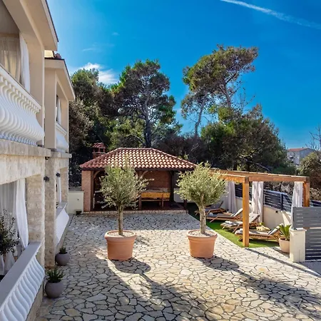 With Parking Space - 24513 Appartamento