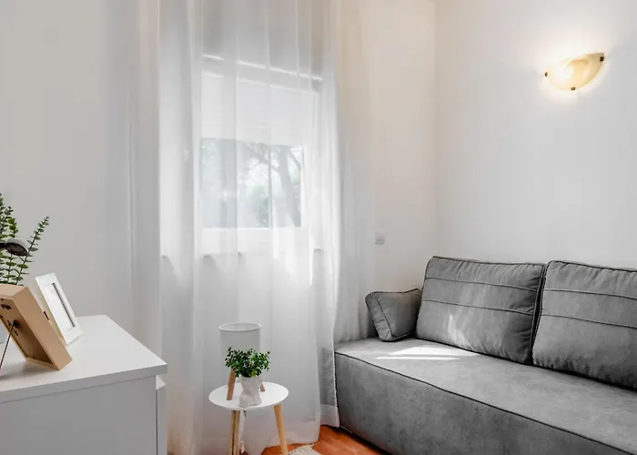 アパート With Parking Space - 24513 ヴィル