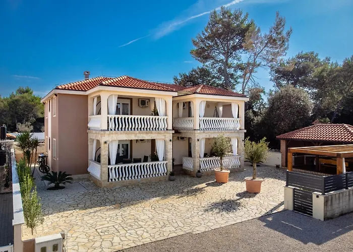 With Parking Space - 24513 アパート *