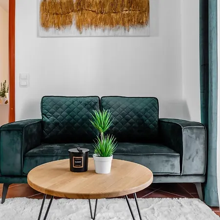 Apartman With Parking Space - 24513 Vir