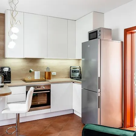 With Parking Space - 24513 Apartman Vir