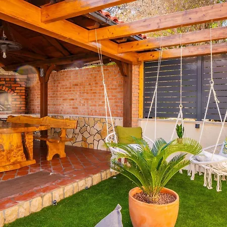 דירה With Parking Space - 24513 *